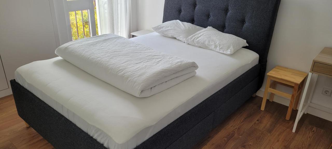 Simple Comfy Near Metro & Airport Privat bolig Lisboa